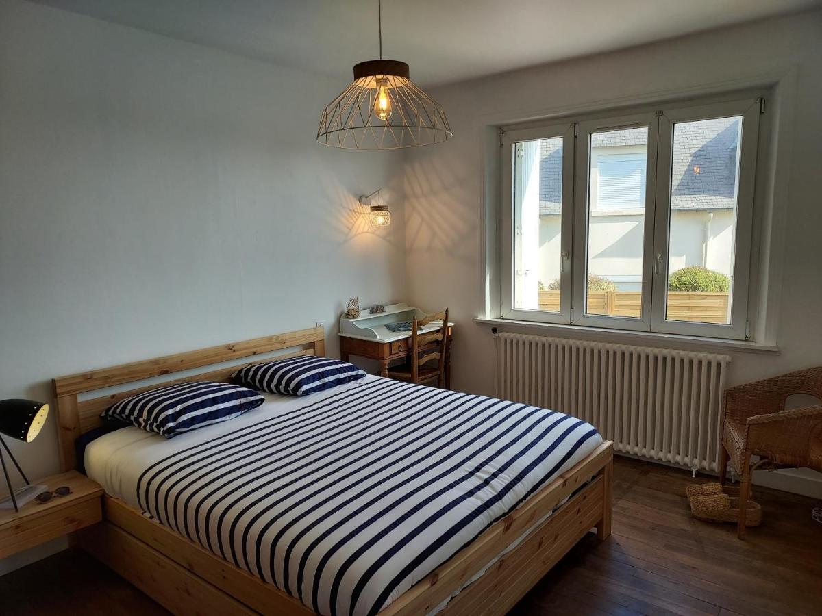Maison Au Coeur Du Bourg, Plages A Pied Plougasnou Extérieur photo